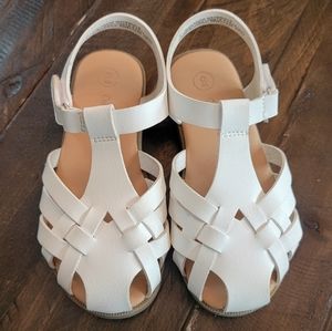 Girls size 9 velcro Sandals